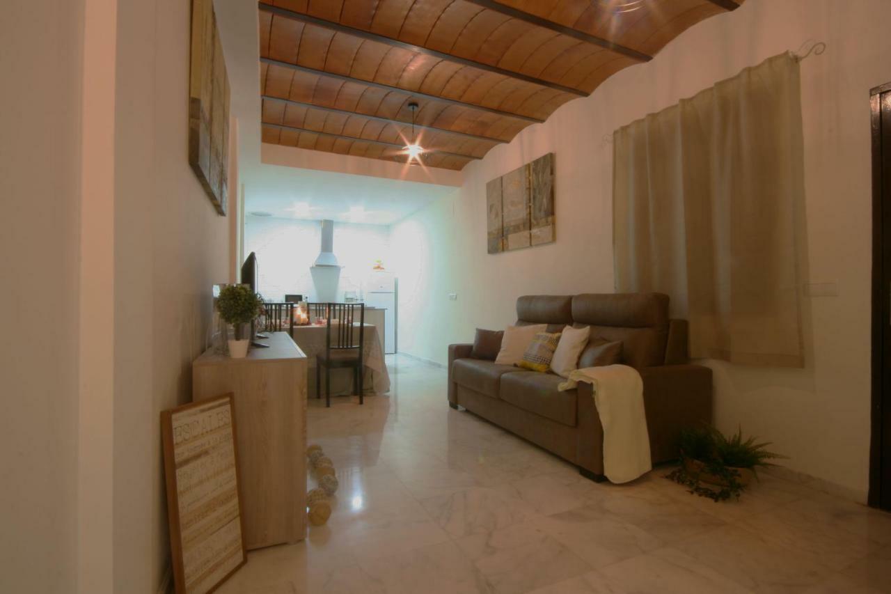 Apartamento Vacacional Carmona Apartment Екстериор снимка