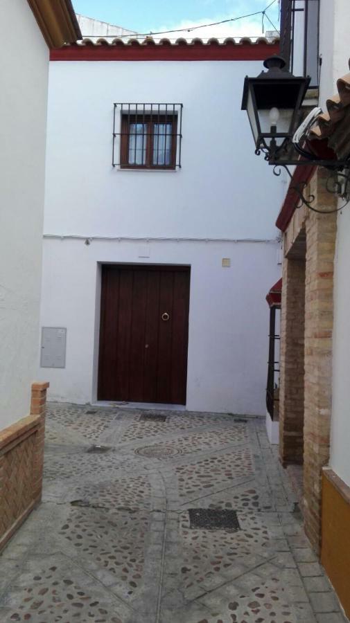 Apartamento Vacacional Carmona Apartment Екстериор снимка